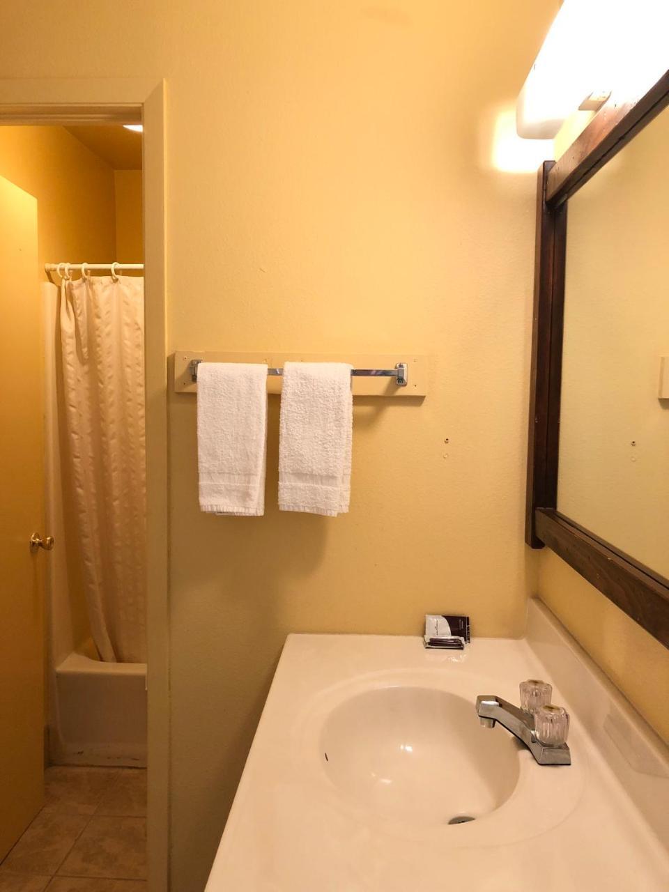 Deluxe Inn Motel Sparks Екстер'єр фото